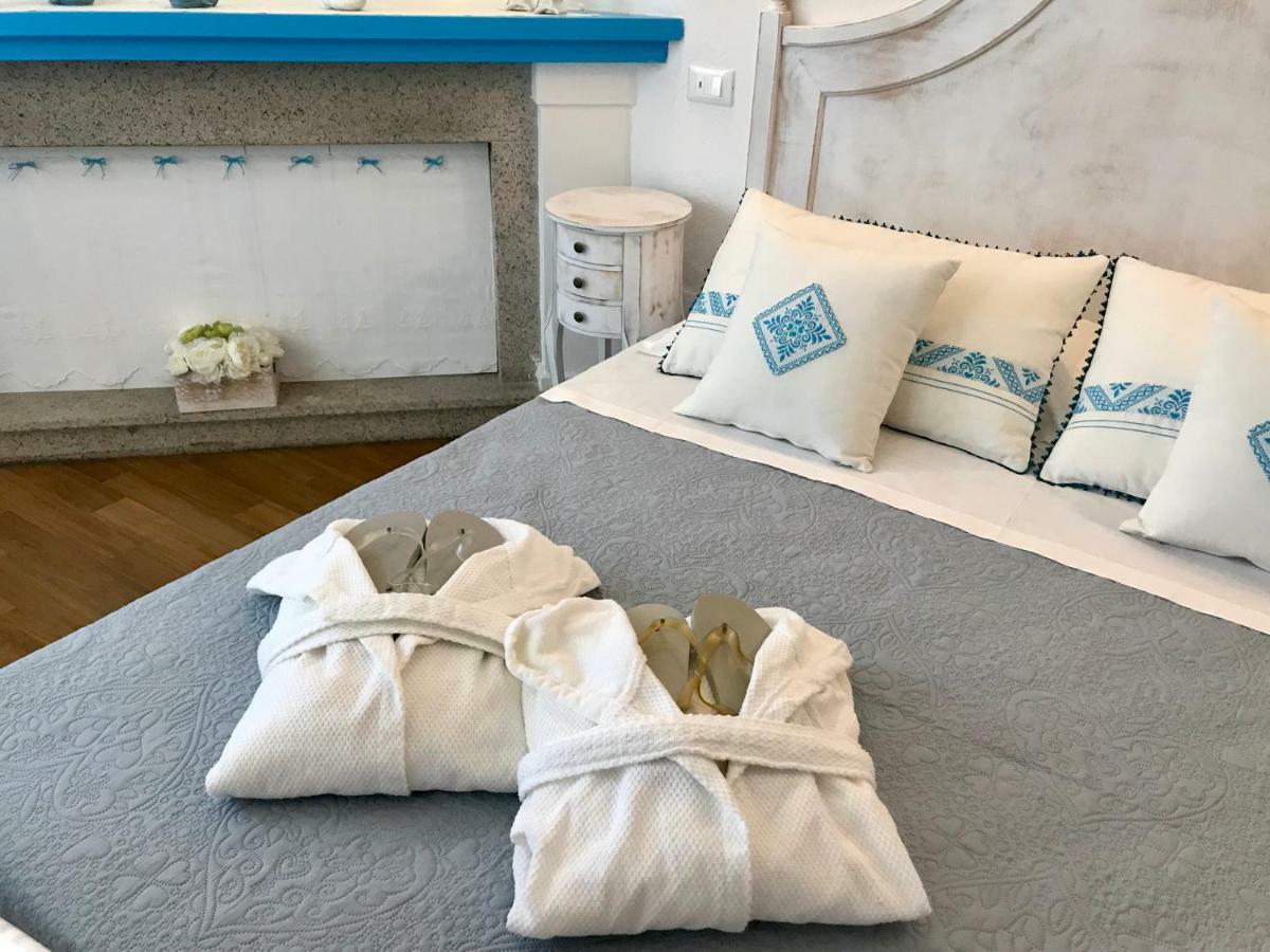 Palmasera Charming Bed & Breakfast